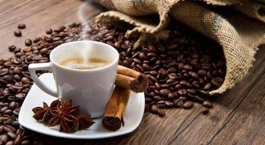 喝咖啡有什么副作用？如何避免失眠和胃痛？